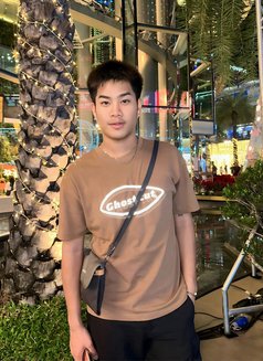 New Boy Good Sex - masseur in Muscat Photo 3 of 9