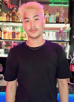 New Boy Good Sex - masseur in Muscat Photo 6 of 9