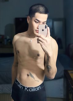 NewXExzy Boy Good massage - masseur in Muscat Photo 3 of 6