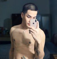 NewXExzy Boy Good massage - masseur in Muscat