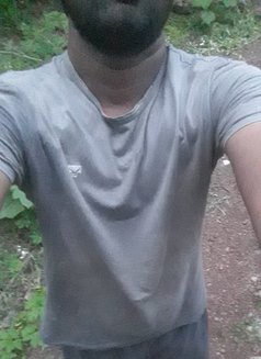 New Boy - Male escort in Colombo Photo 5 of 5