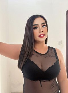 Chubby Girl Professional Massage B2B - escort in Muscat Photo 9 of 10