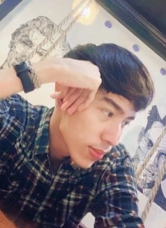 NewComer LittleCuteBoy - Male escort in Singapore Photo 3 of 5