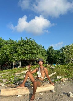 New Comers Vino Black Sweet - Acompañantes masculino in Bali Photo 2 of 6
