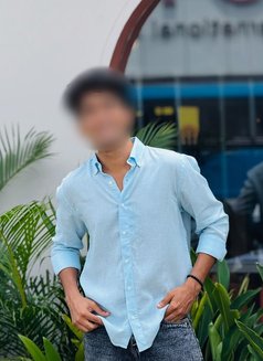 New Cuckold Service rahul - Acompañantes masculino in Vadodara Photo 3 of 3