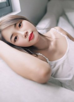 Best massage nuru gel đà nẵng - escort in Da Nang Photo 3 of 9