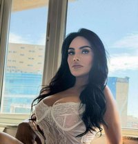 KELSY - Transsexual escort in Chennai Photo 11 of 13
