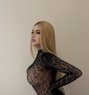New face in town Bombshell almira 🇵🇭 - Transsexual escort in Dubai Photo 2 of 15