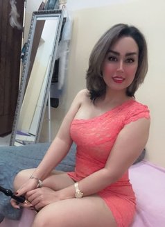 new face - escort in Al Sohar Photo 2 of 6