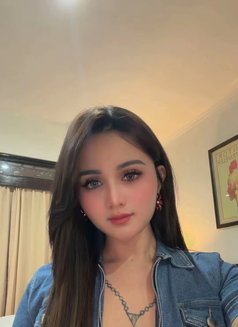 New Feminine Ts Jeslyn - Transsexual escort in Bali Photo 1 of 2