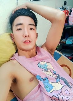 New Fresh With Big Tool in Town - Male escort in Manila Photo 2 of 3