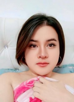 New Full Service - Transsexual escort in Doha Photo 5 of 5
