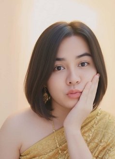 New Full Service - Transsexual escort in Doha Photo 8 of 9