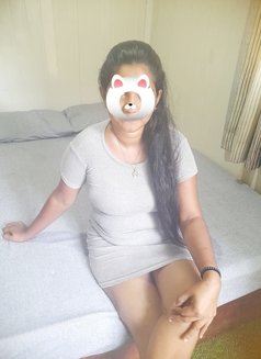New Girl Cam Service Full Service - puta in Colombo Photo 2 of 4