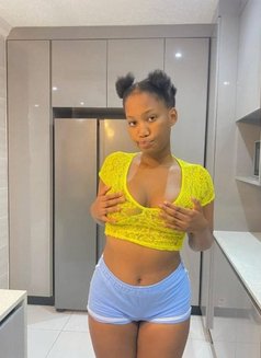 MARIAM NISHA, 🟢 - puta in Gurgaon Photo 5 of 6