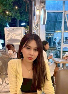 Elin 23 old - escort in Bangkok Photo 5 of 16