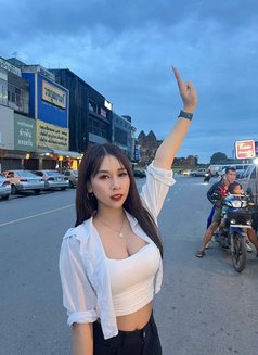 Elin 23 old - escort in Bangkok Photo 4 of 16