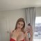 hot, best service singapore - escort in Singapore Photo 3 of 10