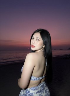 New Girl in ksa - Acompañantes transexual in Riyadh Photo 3 of 7