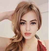 Ara just landed - escort in Kuala Lumpur Photo 4 of 10
