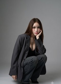 New girl (meet,camshow,content) - escort in Manila Photo 8 of 9