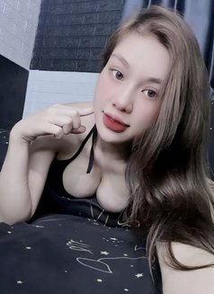 New Girl Singapore - escort in Singapore Photo 2 of 6
