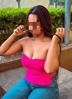 New Girl Thashi - escort in Colombo Photo 3 of 6