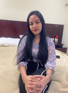 New girl and threesome available - escort in Muscat Photo 1 of 4