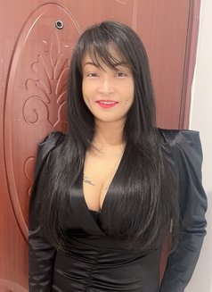 New good massage good service - escort in Muscat Photo 11 of 13