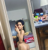 New good service Exzy - masseuse in Muscat Photo 1 of 9