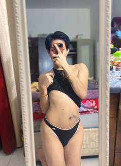 New good service Exzy - masseuse in Muscat Photo 9 of 17