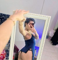 New good service Exzy - Masajista in Muscat Photo 1 of 12