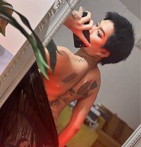 New good service - Transsexual companion in Muscat Photo 1 of 7