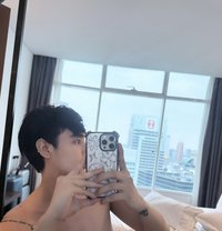 New here - Acompañantes masculino in Manila