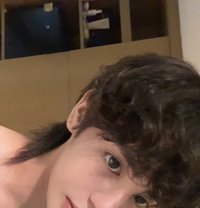 New here - Acompañantes masculino in Jeddah
