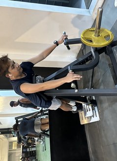 NEW HERE - Male escort in Iloilo City Photo 10 of 12