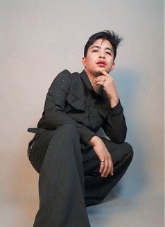 NEW HERE - Male escort in Iloilo City Photo 9 of 13