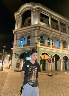NEW HERE - Male escort in Iloilo City Photo 10 of 13