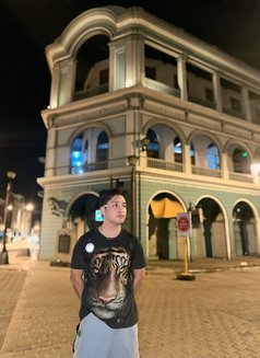 NEW HERE - Male escort in Iloilo City Photo 12 of 13