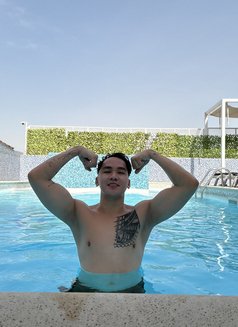 New Here Zake 27 - masseur in Singapore Photo 6 of 6