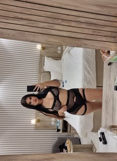 New Hot Kami - puta in Khobar Photo 3 of 8
