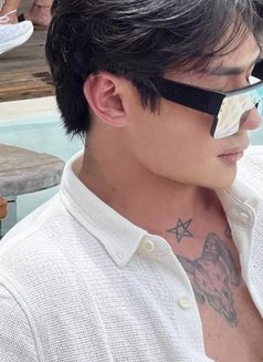 NEW Hottie! 180cm 8 inch - Male escort in Johor Bahru Photo 5 of 9