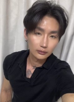 CHINESE HOTTIE! 180CM w/ 8” - Acompañantes masculino in Johor Bahru Photo 4 of 9