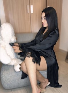 New in Dubai, Monica(for extra) - escort in Dubai Photo 10 of 12