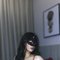 Loulou 20 years (new in Dubai) - puta in Dubai Photo 3 of 10