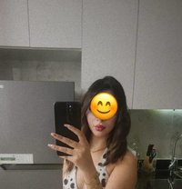 Roze (anal) - escort in Dubai