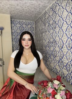 New in Riyadh - Acompañantes transexual in Riyadh Photo 7 of 10