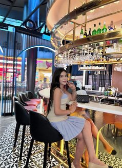 new in town TOP GAMER - Transsexual escort in Kuala Lumpur Photo 14 of 23