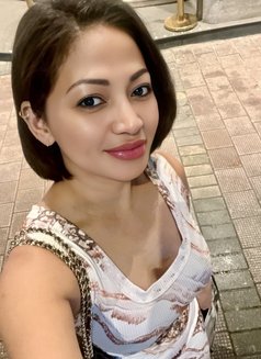 New Independent Filipina ~ Kinky ~ Anal - puta in Bangkok Photo 10 of 10