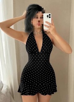 New - escort in Muscat Photo 1 of 1